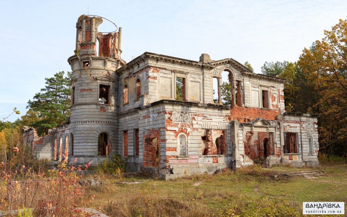 Зруйнований палац родини Терещенків (с. Дениші)